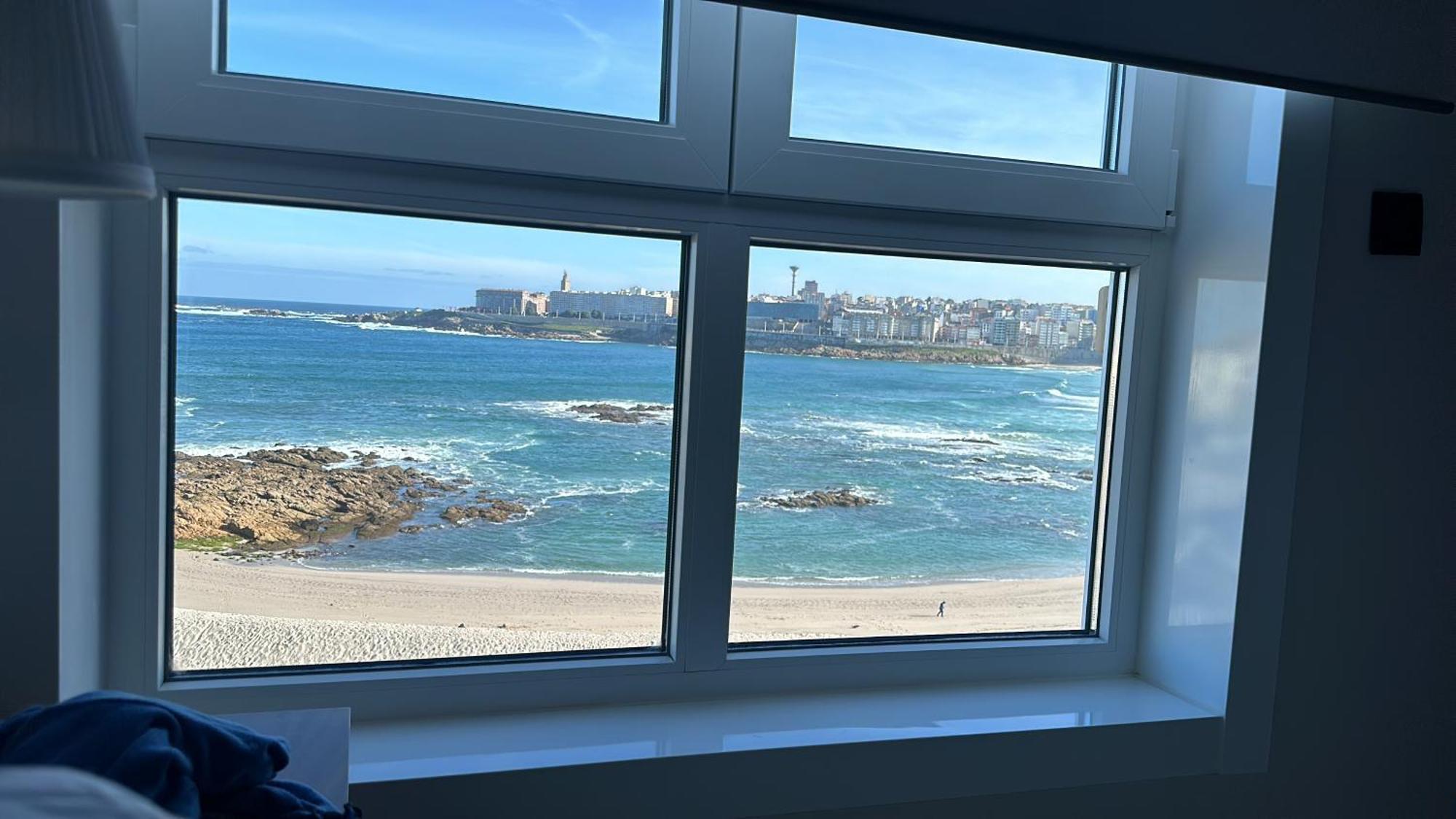 Appartement Piso Con Vistas A La Playa De Riazor à La Corogne Extérieur photo